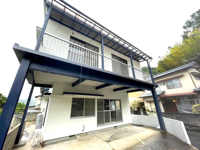 砥部町宮内中古戸建の外観|念願のマイホーム購入をお手伝いいたします！