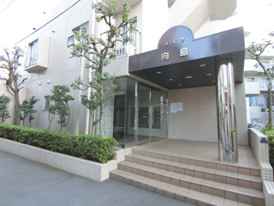 【エントランス】 | 仲介手数料無料　メイツ向島　3階　56.16㎡　新規リノベーション