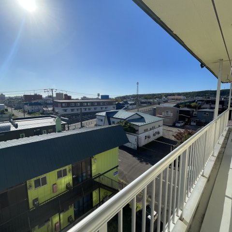 ハイツMTのバルコニー