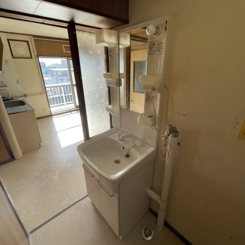 ハイツMTの洗面所