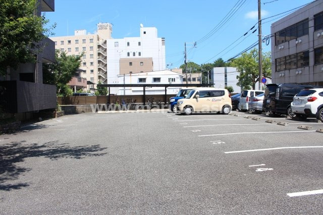 Blue　Noteの駐車場