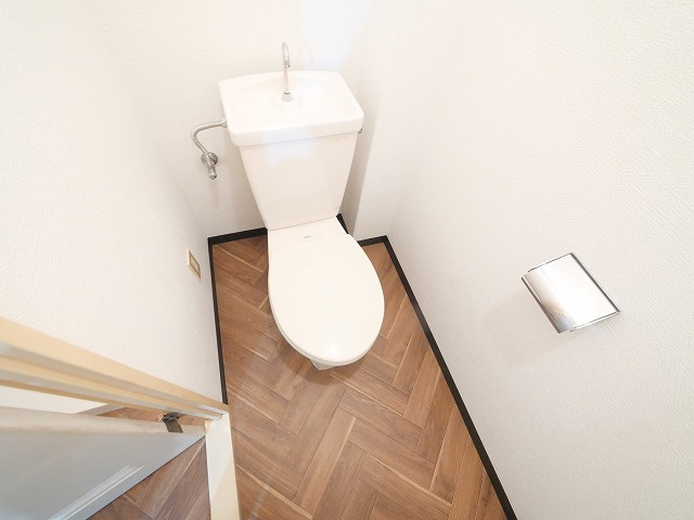 シャトレーハイツ光峰のトイレ|シンプルで使いやすいトイレです