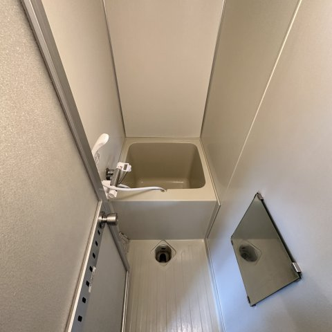 メゾンサンクの浴室