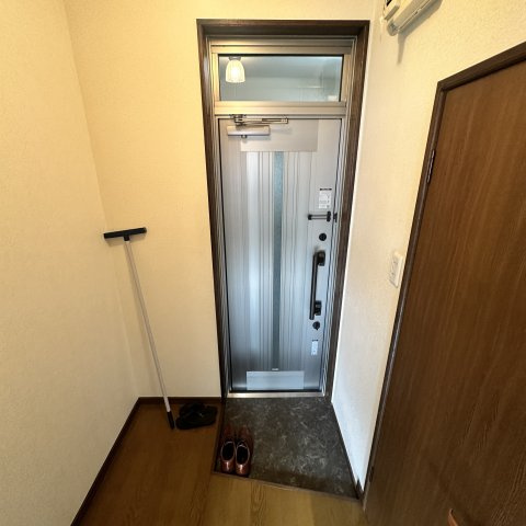 メゾンサンクの玄関