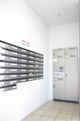 【エントランス】 | フレスコア首里御殿山ガーデン