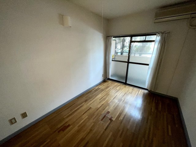 ストーンフィールドNo.５の居間・リビング