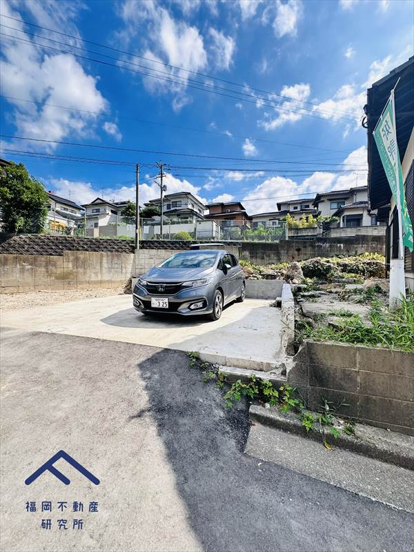 糟屋郡宇美町障子岳南3丁目　戸建ての駐車場