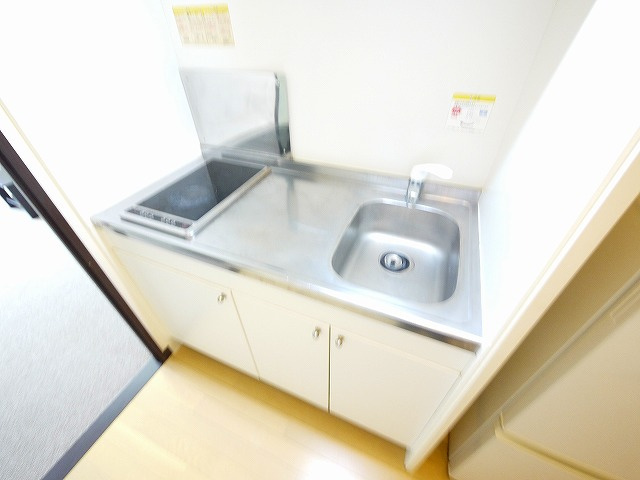 レオネクストビー　シェルのキッチン