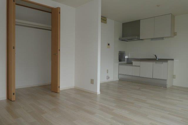 プレジール城の内ⅡＡの居間・リビング