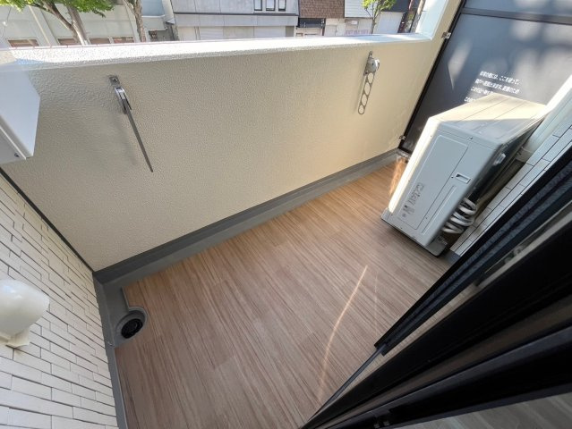 ミレーネ芦屋東山のバルコニー