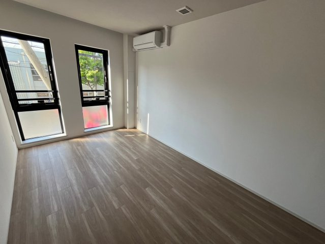 ミレーネ芦屋東山の居間・リビング