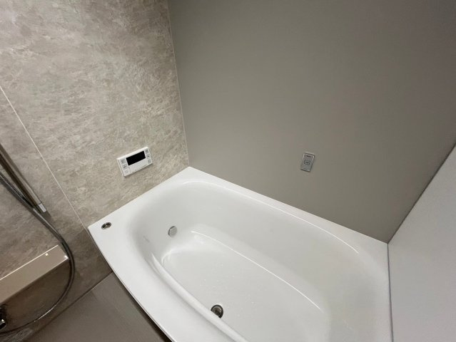 ミレーネ芦屋東山の浴室