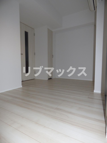 【居間・リビング】リヴシティ横濱新川町弐番館
