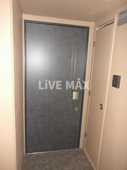 【玄関】アスヴェル京都西大路御池