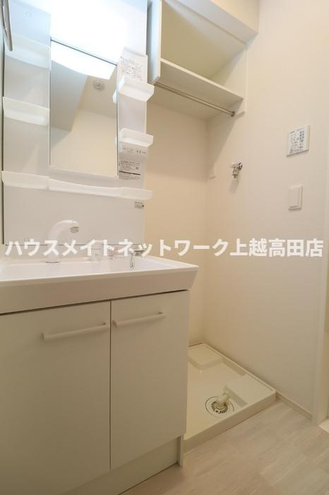 ラトン・ラヴールの独立洗面台|洗髪洗面台