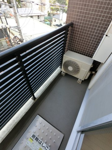 プライムレジデンス市川のバルコニー