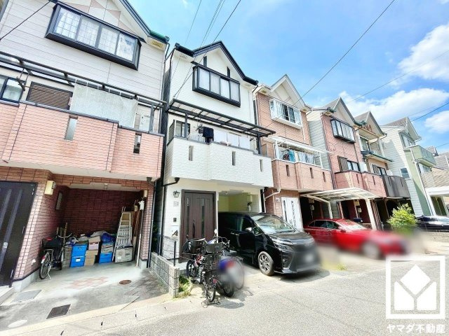 伏見区醍醐構口町の外観