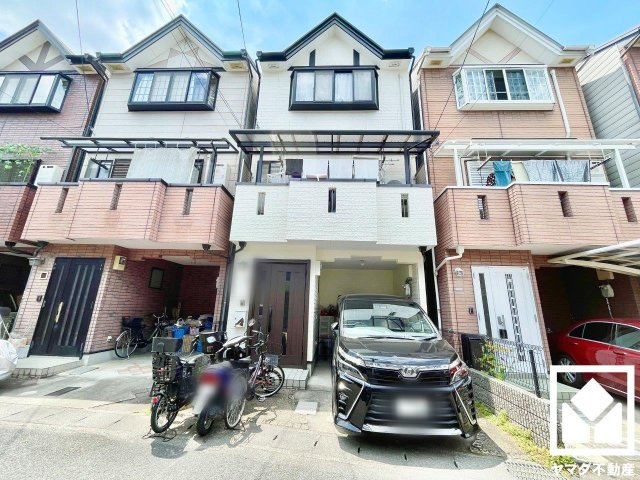伏見区醍醐構口町の外観