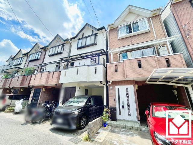 伏見区醍醐構口町の外観