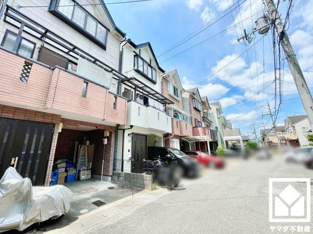 伏見区醍醐構口町の外観
