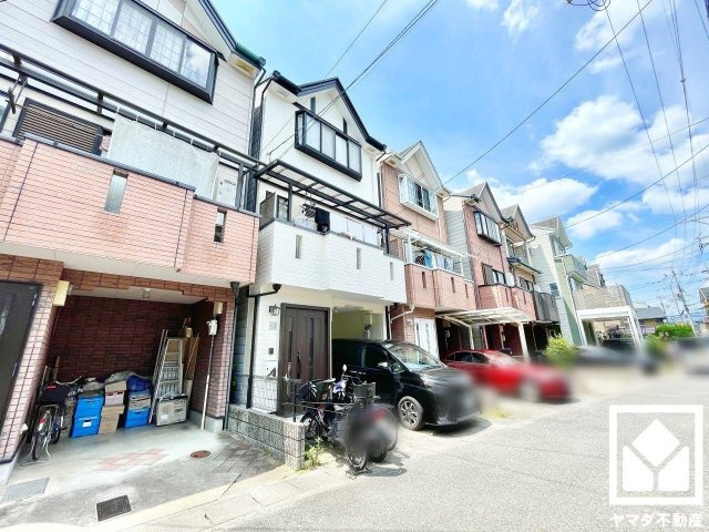 伏見区醍醐構口町の外観