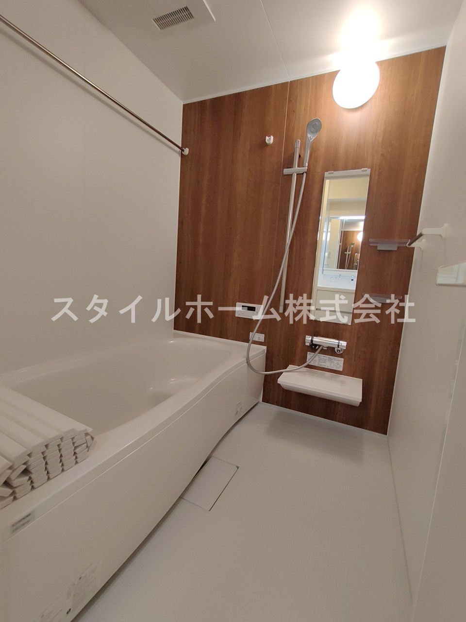 トカティの浴室|※別部屋写真です。