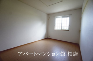 【寝室】 | フレスクーラ
