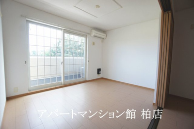 【居間・リビング】 | フレスクーラ