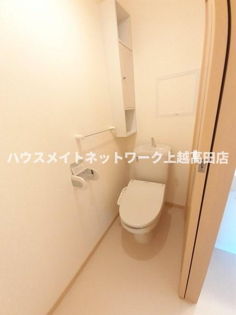 ミニョンアヴェニュールＡのトイレ|温水洗浄暖房便座