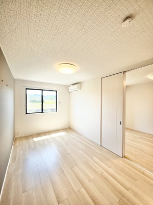 【洋室】 | ニューカッスル　Ⅱ | イメージⅡ104の写真（反転あり）
