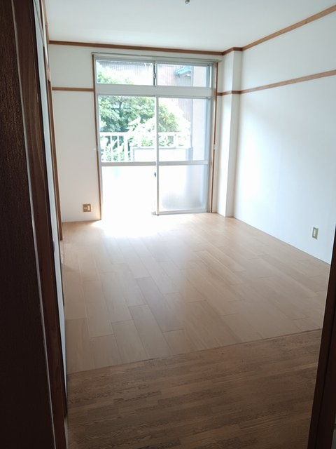 リファイン55壱番館の居間・リビング