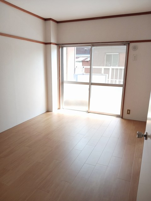 リファイン55壱番館の洋室