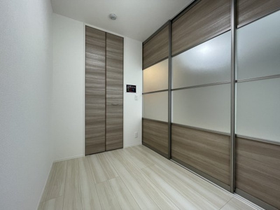 【洋室】 | デーヴァ林崎