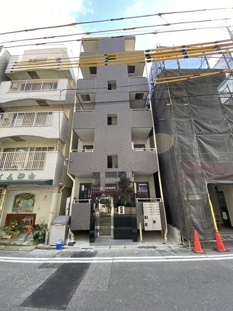 江東区牡丹３丁目の一棟マンションの外観