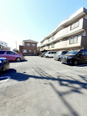 【駐車場】 | パレスシティ | 駐車場があります