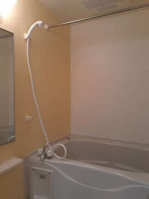 【浴室】 | アイリス河原畑 | きれいなお風呂です