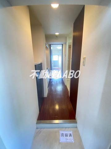 SWISS難波西の玄関