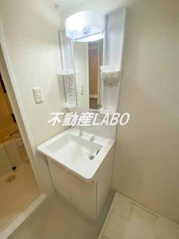 SWISS難波西の洗面所