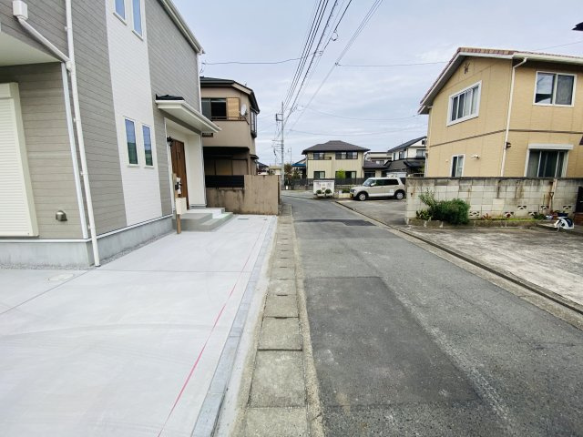 新築　高崎市日光町1期　Heartful　Town　1号棟の前面道路含む現地写真|現地写真　東側接道幅員約3.9ｍ	