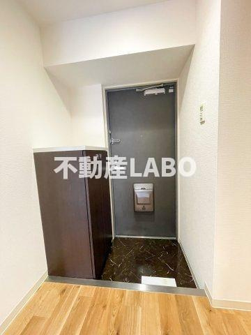 SWISS難波西の玄関