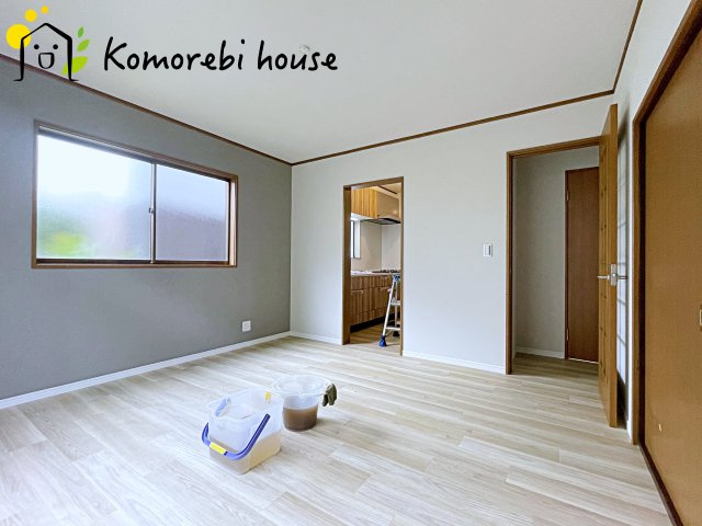 さいたま市西区三橋　中古一戸建ての居間・リビング|10/25　撮影済み