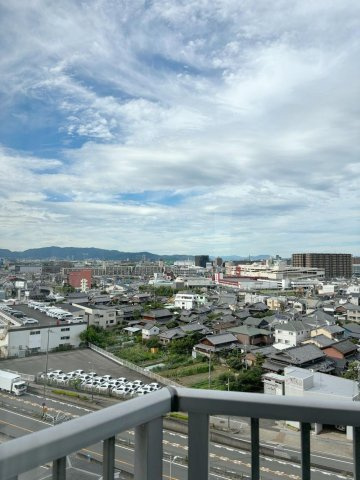 日光ハイツ香里第五の展望|物件からの展望
■物件内覧・資金計画相談・住宅ローン相談、リフォーム相談、お問合せ受付中■
※当日・翌日のご内覧、ご相談はお電話でのお問合せがスムーズです！
