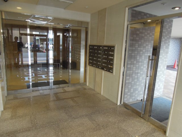 ビブレ宝永さくら通りのエントランス|オートロック付のエントランス