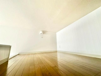 【洋室】 | シャトルコンポ