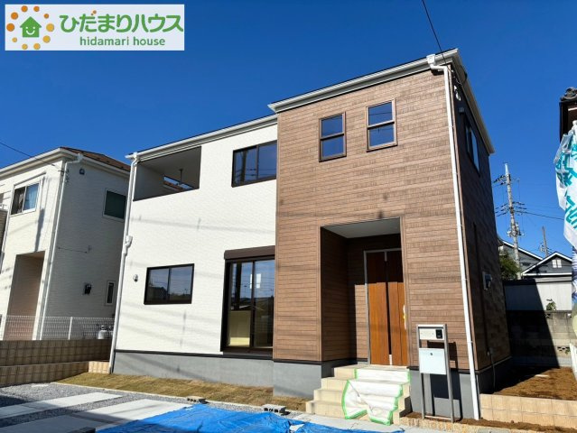 蓮田市黒浜　第6　新築一戸建て　リーブルガーデン　01の外観|小学校まで徒歩2分！！
お子様の通学も安心ですね!(^^)!