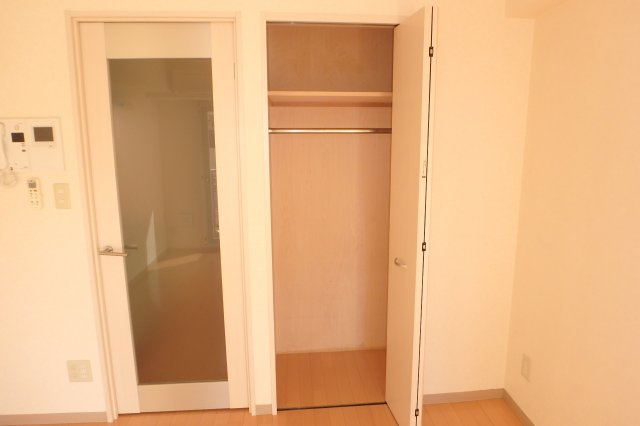 クレールジャルダンの収納|別部屋参考写真です