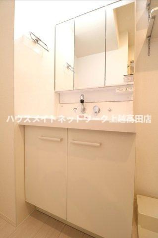 ルノンの独立洗面台|洗髪洗面化粧台