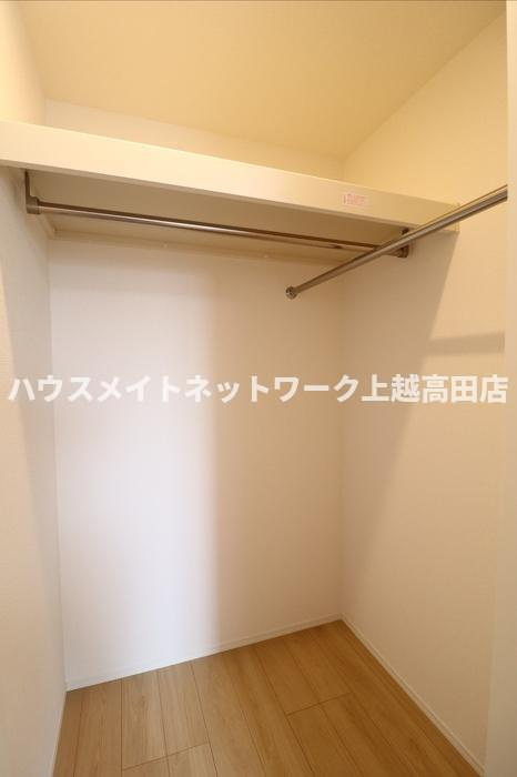ルノンの収納|ウォークインクローゼット