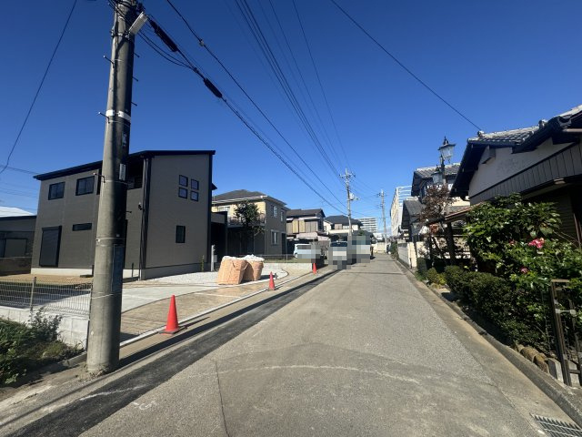 新築　前橋市南町3期　GRAFARE　1号棟の前面道路含む現地写真|現地写真　東側接道幅員約6ｍ