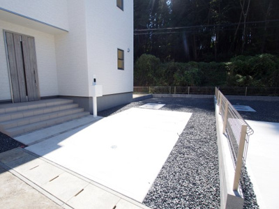 【駐車場】 | Livele Garden.S　二本松市油井第５　１１号棟